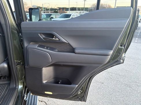 Used 2024 Lexus GX 550 w/ Accessory Package (2T) image 22