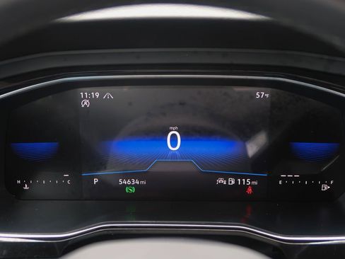 Used 2024 Volkswagen Jetta SE FWD image 28