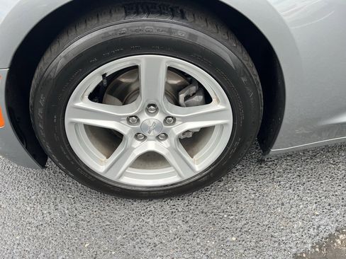 Used 2023 Chevrolet Camaro LT image 31