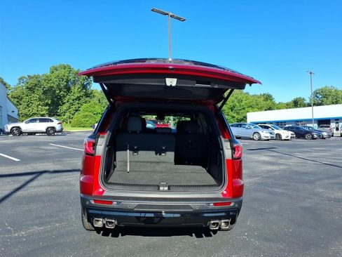Used 2026 GMC Acadia Elevation w/ Super Cruise Package FWD image 6