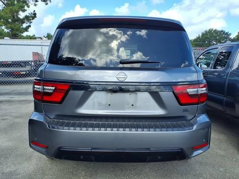 Used 2022 Nissan Armada SL w/ Midnight Edition Package RWD image 6