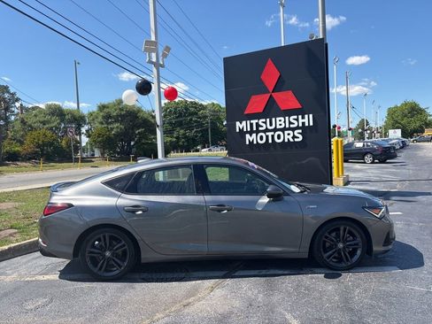 Used 2023 Acura Integra A-Spec FWD image 2