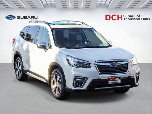 Used 2021 Subaru Forester Touring image 3