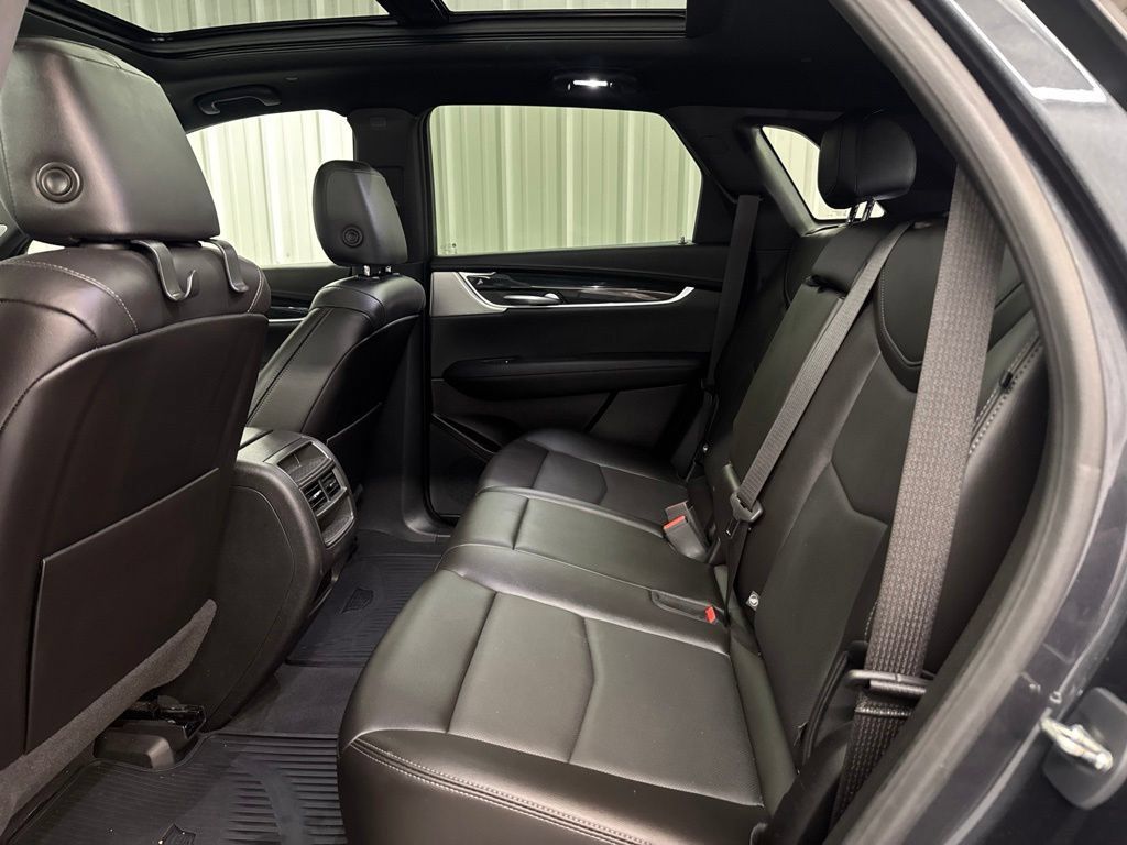 Certified 2023 Cadillac XT5 Premium Luxury w/ Technology Package AWD/4WD image 30