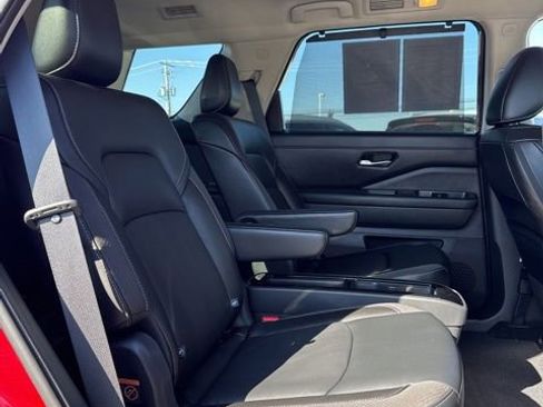 Certified 2023 Nissan Pathfinder SL w/ SL Premium Package image 19