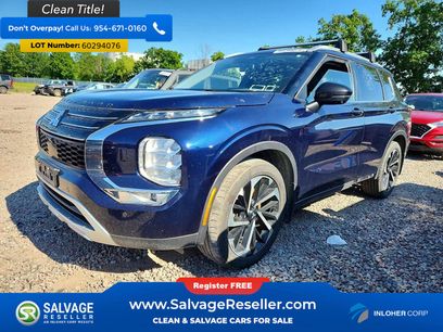 Used 2022 Mitsubishi Outlander SE