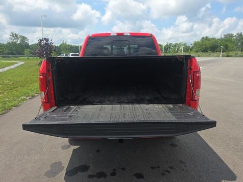 Used 2017 Ford F150 XLT w/ Equipment Group 302A Luxury AWD/4WD image 10