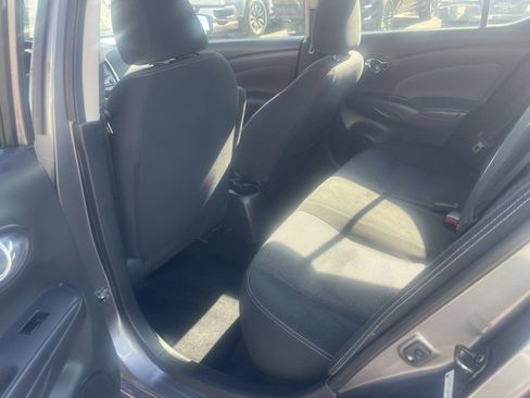 Used 2018 Nissan Versa SV w/ SV Special Edition Package image 24