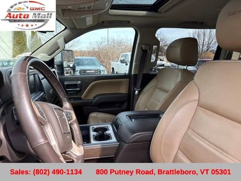 Used 2018 GMC Sierra 3500 Denali w/ Duramax Plus Package image 12