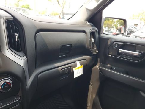 Used 2024 Chevrolet Silverado 1500 Custom w/ Turbomax Blackout Package RWD image 27