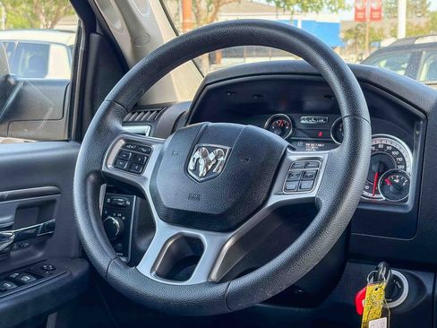 Used 2022 RAM 1500 Classic SLT w/ Electronics Group image 19