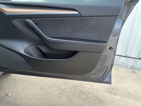 Used 2023 Tesla Model 3 Long Range image 17