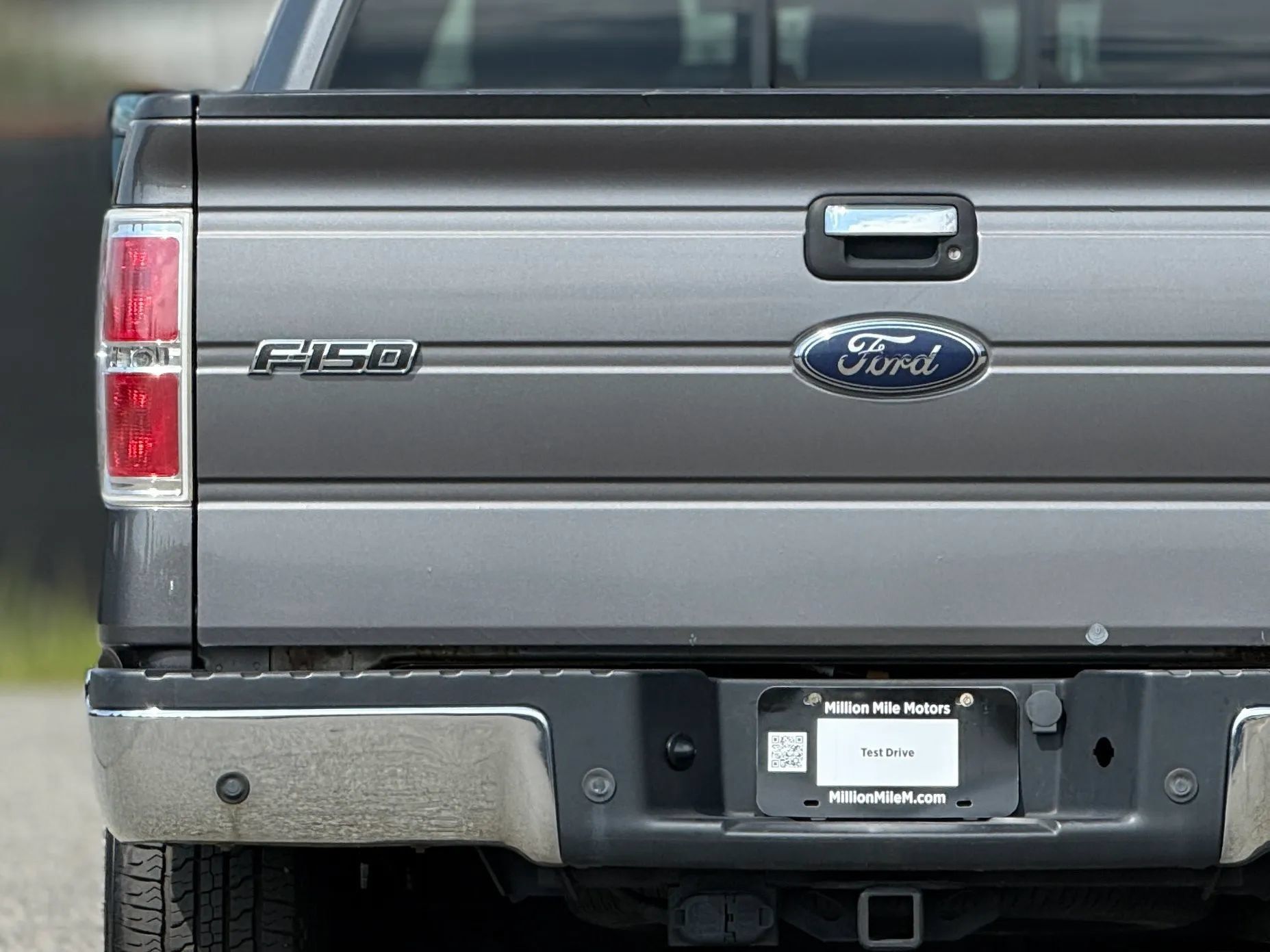 Used 2011 Ford F150 XLT w/ XLT Chrome Pkg AWD/4WD image 13