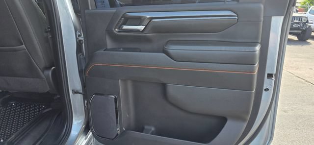 Used 2025 GMC Sierra 2500 AT4 w/ AT4 Premium Plus Package AWD/4WD image 12