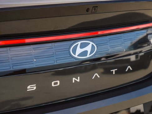 New 2026 Hyundai Sonata SEL FWD image 12