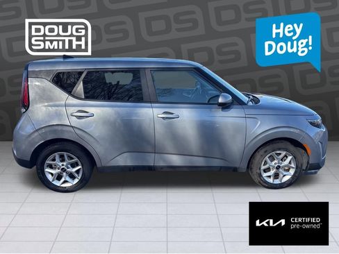 Certified 2023 Kia Soul LX w/ LX Technology Package image 7
