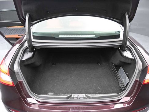 Used 2018 Maserati Quattroporte S GranLusso RWD image 19
