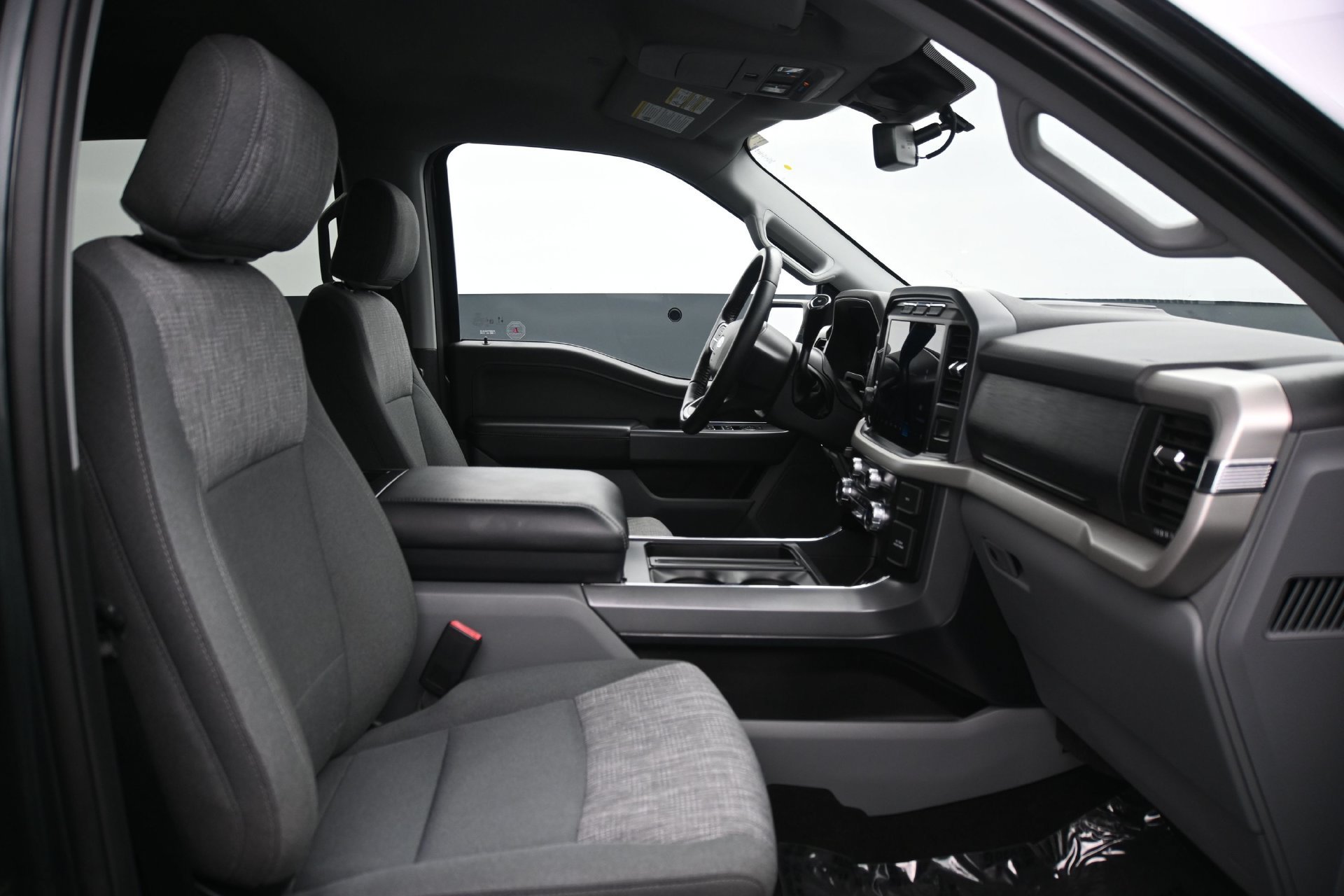 Used 2021 Ford F150 XLT w/ Equipment Group 302A High AWD/4WD image 13