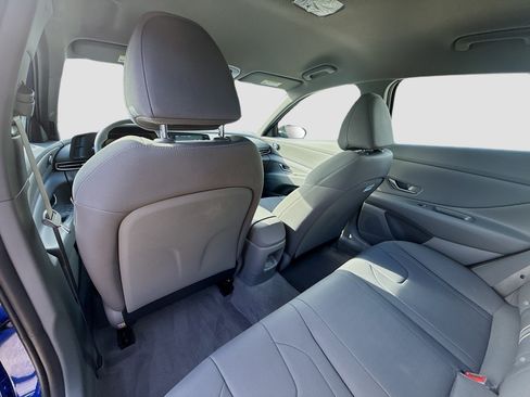 Certified 2026 Hyundai Elantra Sport FWD image 21