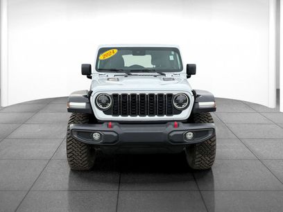 Used 2024 Jeep Wrangler Unlimited Rubicon