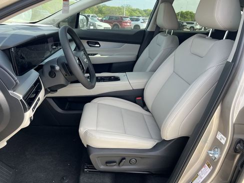 New 2026 Nissan Murano SL image 14