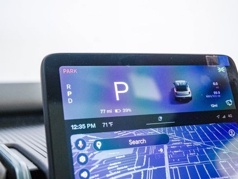 New 2025 Volvo EX30 Ultra w/ Protection Package Premier image 25