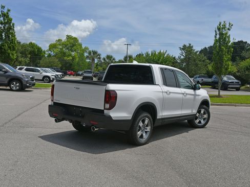 New 2026 Honda Ridgeline RTL image 2