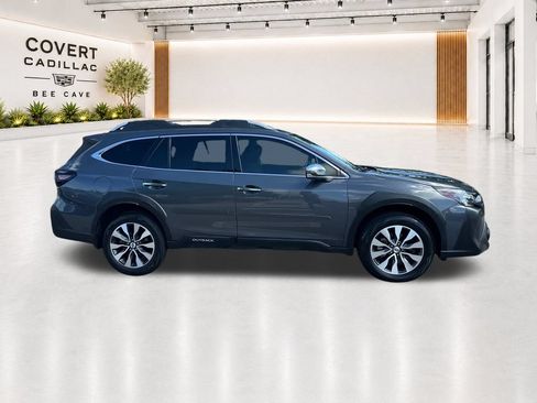 Used 2023 Subaru Outback Touring XT w/ Popular Package #2 AWD/4WD image 12