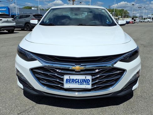 Used 2024 Chevrolet Malibu LT image 9