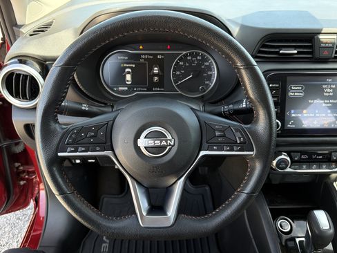 Used 2025 Nissan Versa SR w/ Trunk Package FWD image 15
