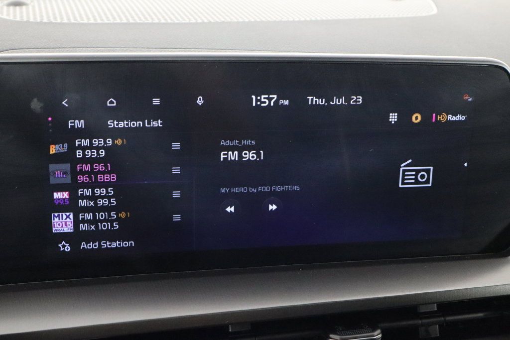 Used 2025 Kia Telluride S FWD image 32