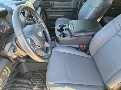 New 2025 RAM 2500 Tradesman w/ Chrome Appearance Group image 12