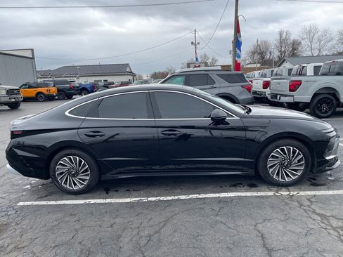 Used 2025 Hyundai Sonata Limited image 6