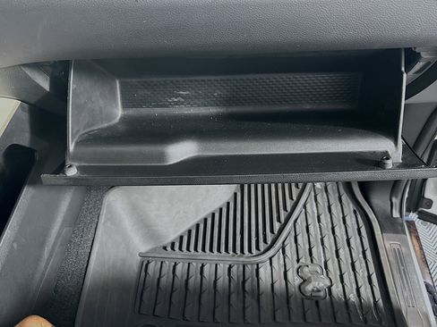 Used 2022 RAM 2500 Laramie image 32