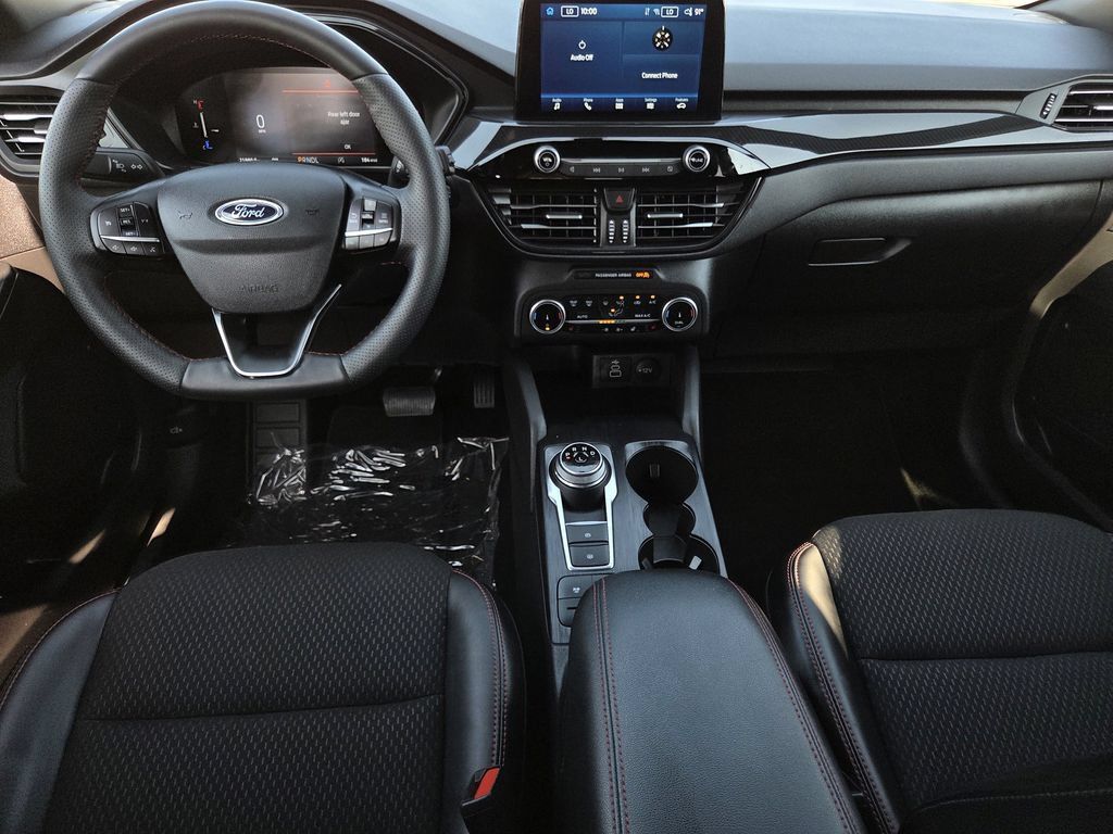 Used 2025 Ford Escape ST-Line Select AWD/4WD image 9