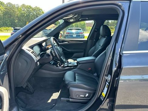 Used 2022 BMW X3 xDrive30i w/ Convenience Package AWD/4WD image 9