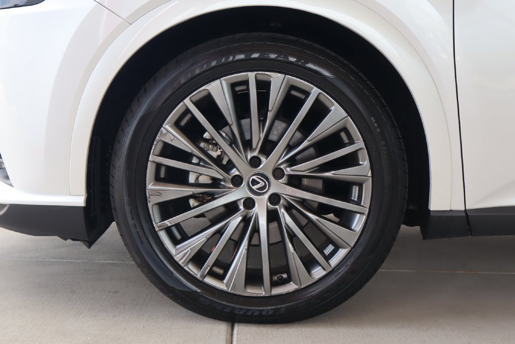 Used 2023 Lexus RX 350 AWD w/ Accessory Package image 5