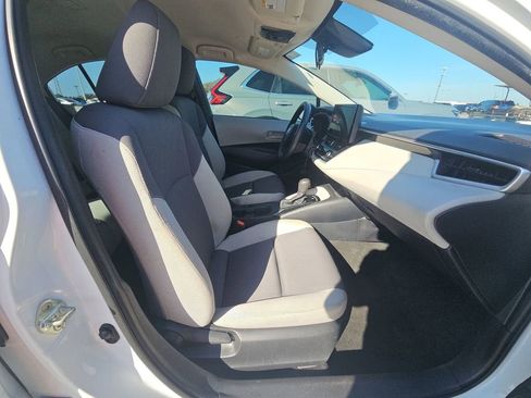 Used 2023 Toyota Corolla LE image 15