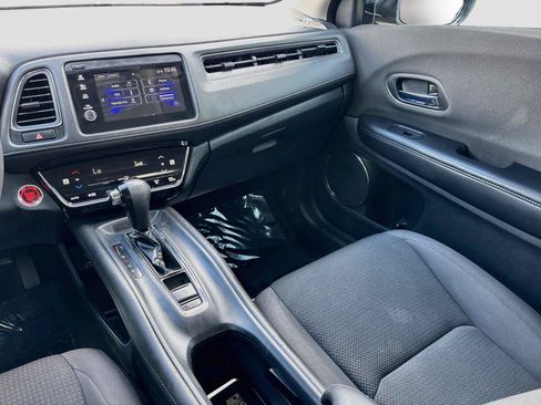 Used 2022 Honda HR-V EX image 23