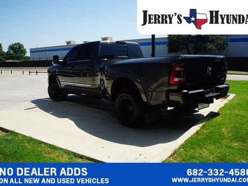 Used 2024 RAM 3500 Limited AWD/4WD image 5