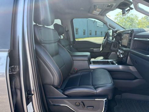 Used 2024 Ford F350 Lariat w/ Lariat Ultimate Package AWD/4WD image 15