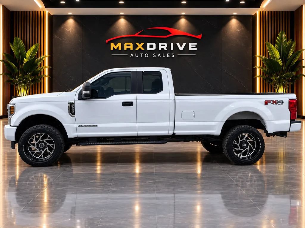Used 2018 Ford F250 XL w/ Power Equipment Group AWD/4WD image 7