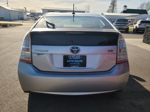 Used 2011 Toyota Prius Five image 5
