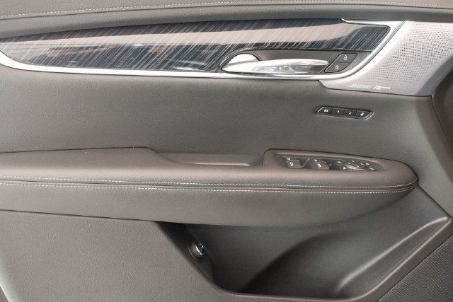 Used 2024 Cadillac XT6 Premium Luxury AWD/4WD image 25