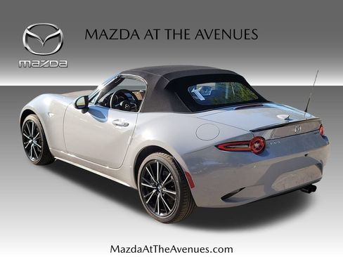 New 2026 MAZDA MX-5 Miata Grand Touring RWD image 37
