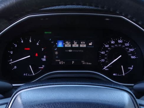 Certified 2019 Toyota Avalon XLE image 24