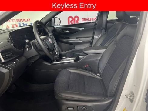 Used 2024 Buick Envista Preferred w/ Convenience I Package image 10