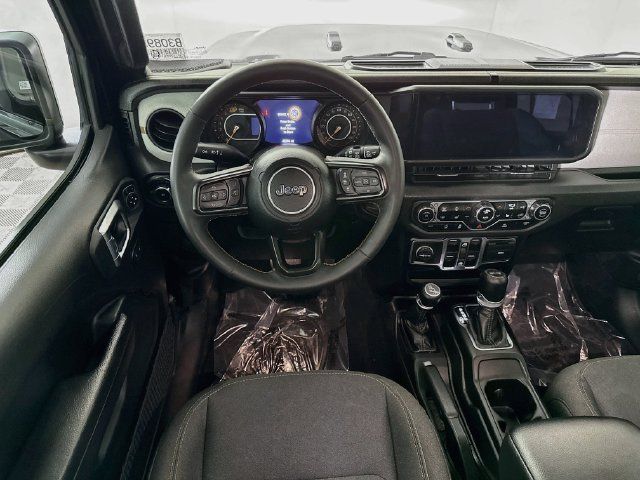 Used 2024 Jeep Wrangler Unlimited Sport AWD/4WD image 21