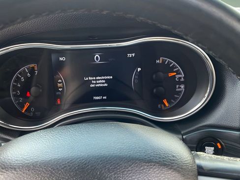 Used 2021 Jeep Grand Cherokee Limited image 14