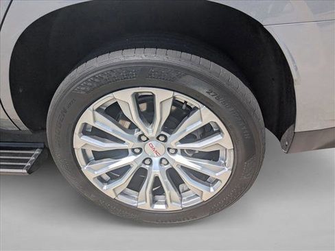 Used 2023 GMC Yukon Denali AWD/4WD image 22